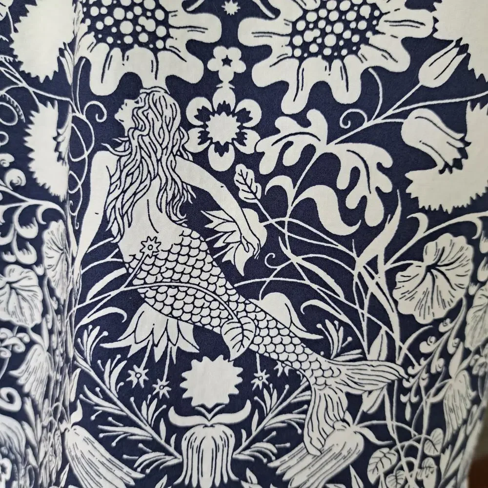J CREW Gamine Button Down Short Sleeve Shirt Mermaid Floral  4 Navy Relaxed Fit